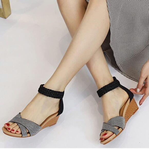 Intini Leather Silver Braided Ankle Strap Low Wedge Sandals - Picture 1 of 15